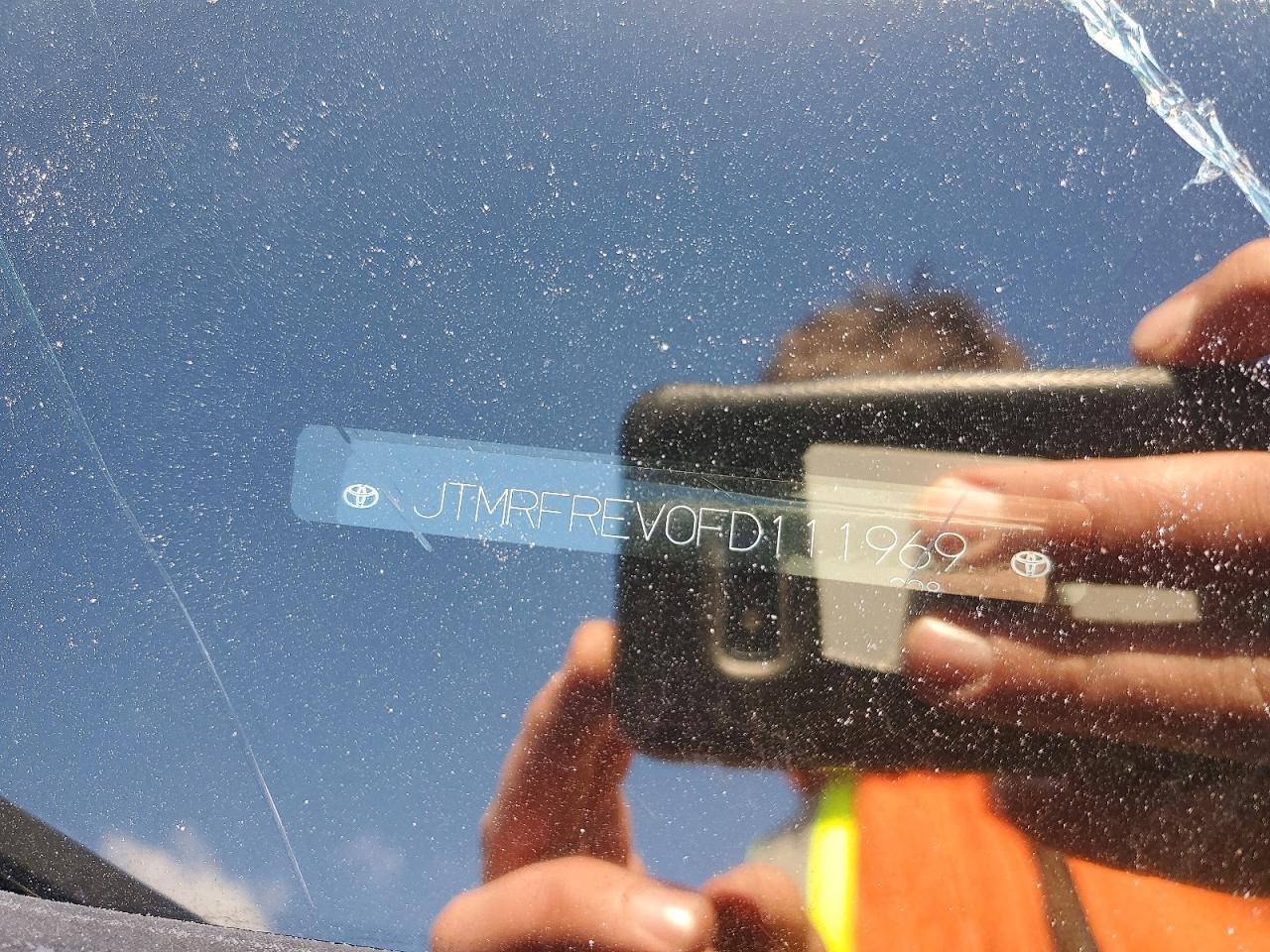 2015 TOYOTA RAV4