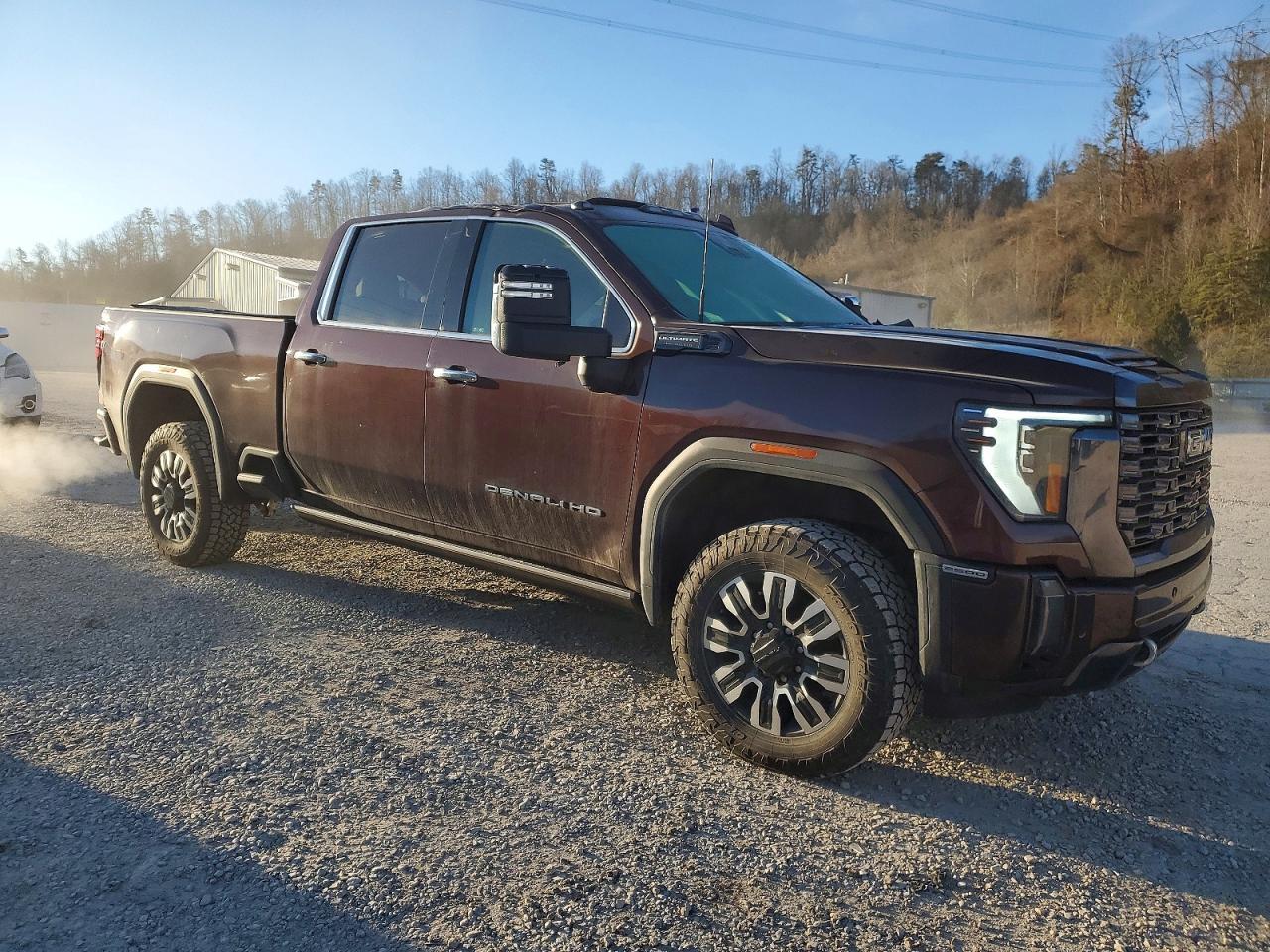 2024 GMC Sierra