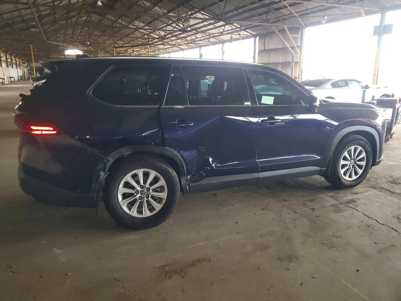 2024 TOYOTA HIGHLANDER
