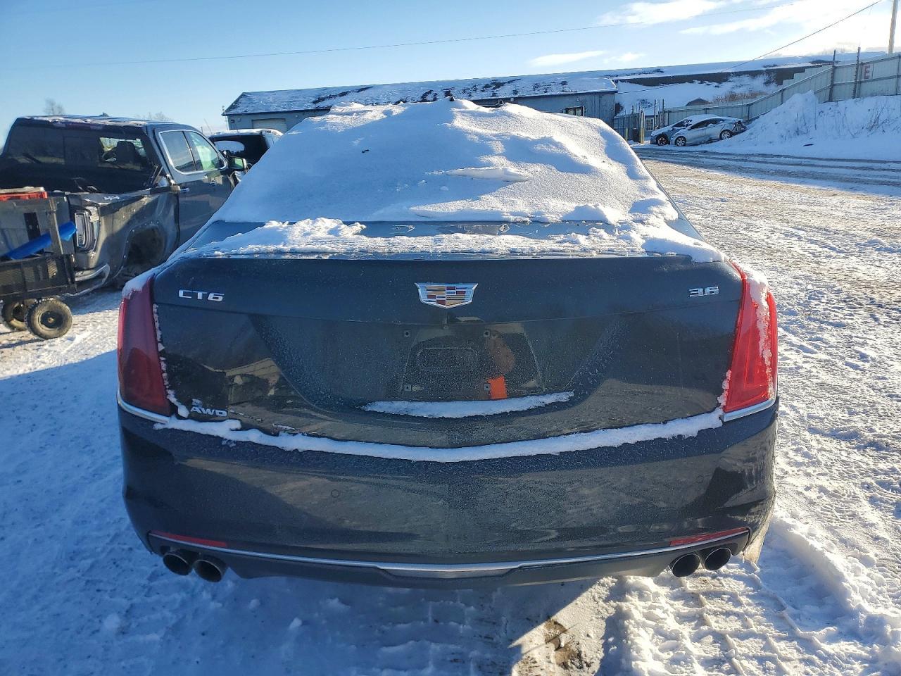 2017 CADILLAC CT6