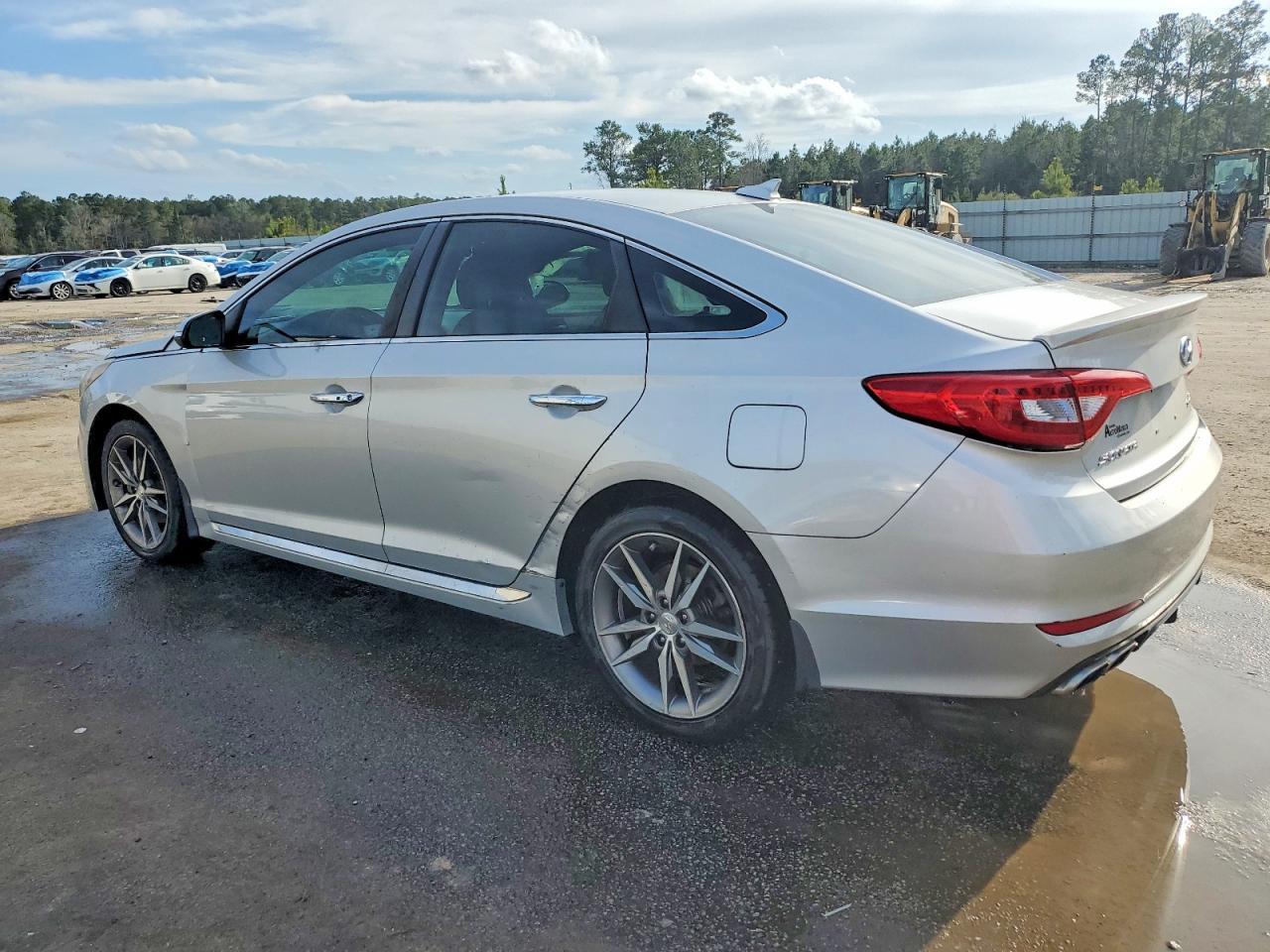 2015 HYUNDAI SONATA