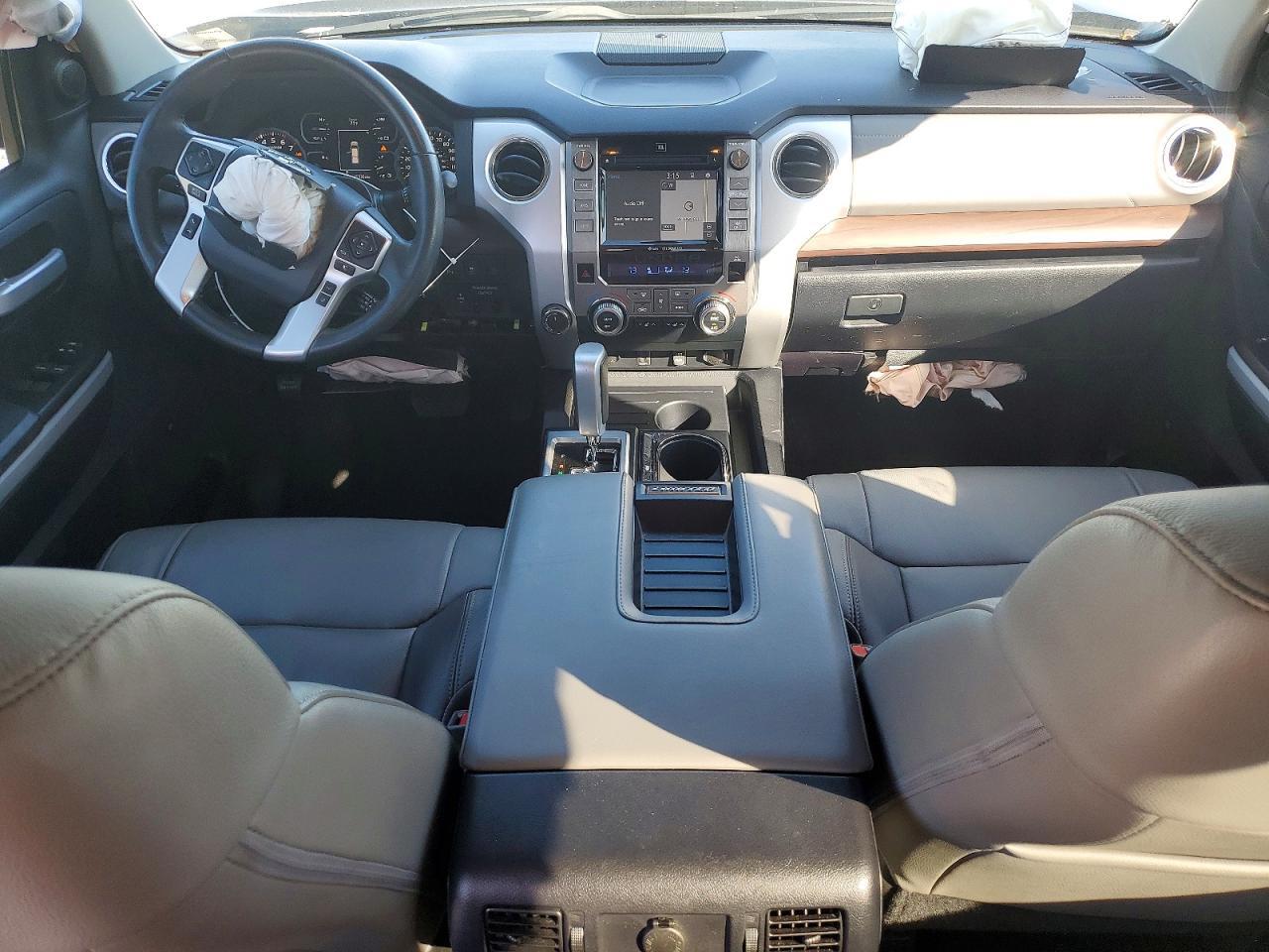 2018 TOYOTA TUNDRA