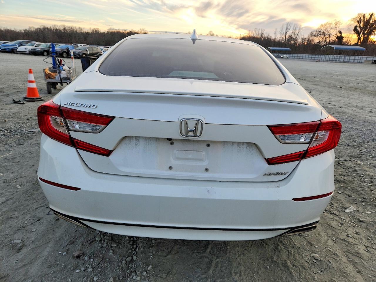 2018 HONDA ACCORD