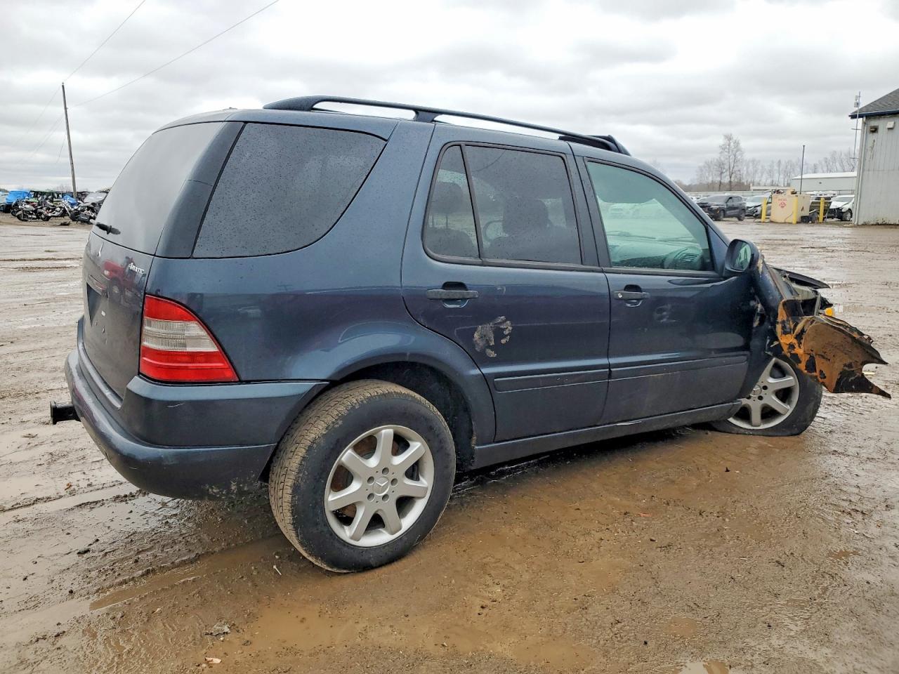 2000 MERCEDES-BENZ ML-Class