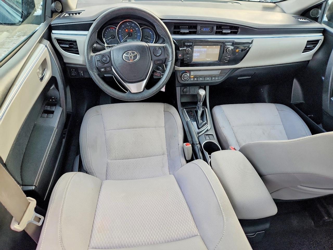 2015 TOYOTA COROLLA