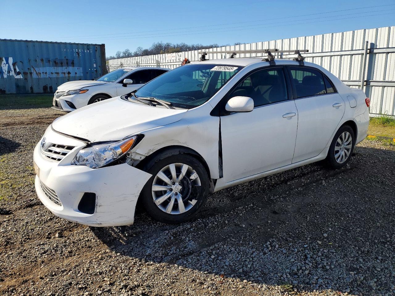 2013 TOYOTA COROLLA
