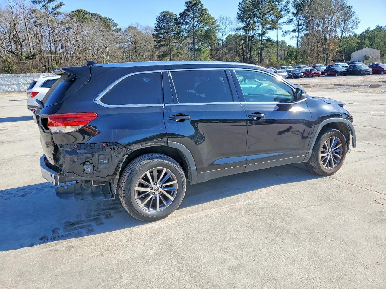 2019 TOYOTA HIGHLANDER