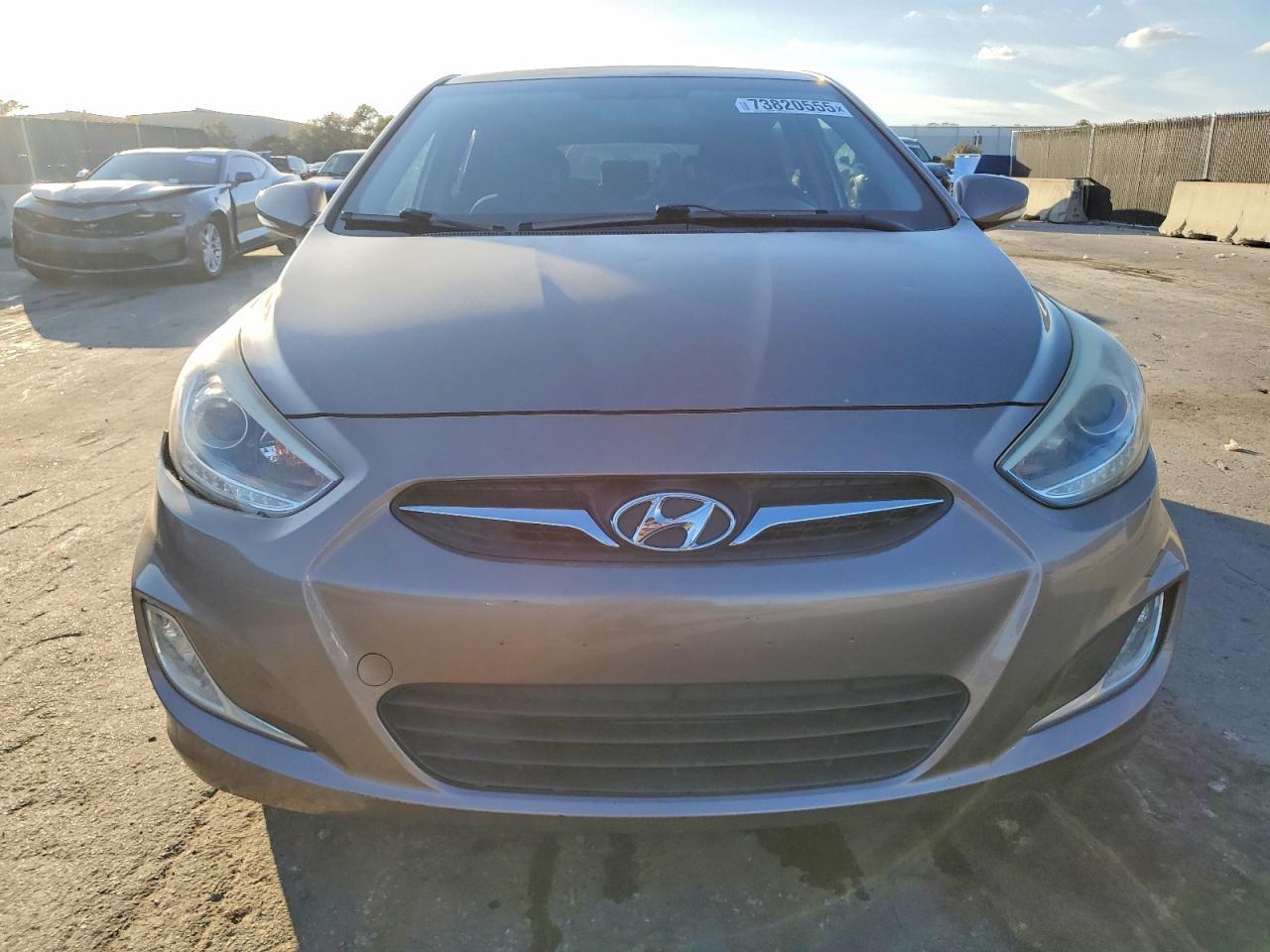 2014 HYUNDAI ACCENT
