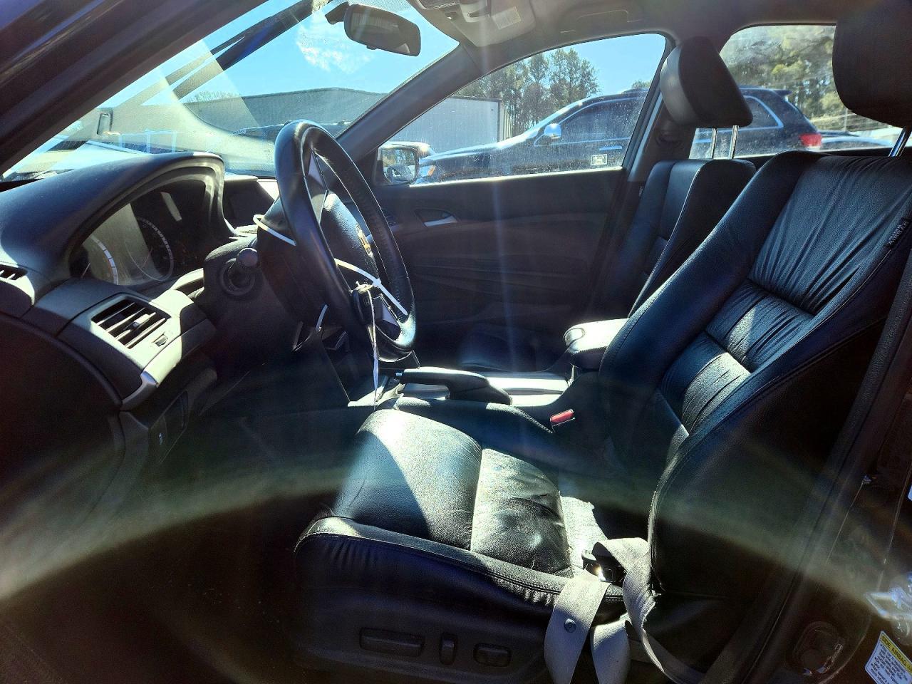 2012 HONDA ACCORD