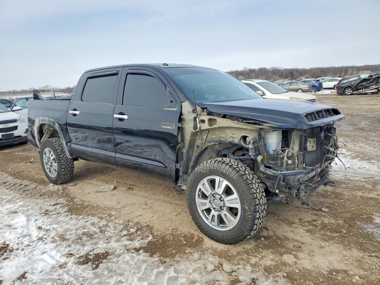 2016 TOYOTA TUNDRA
