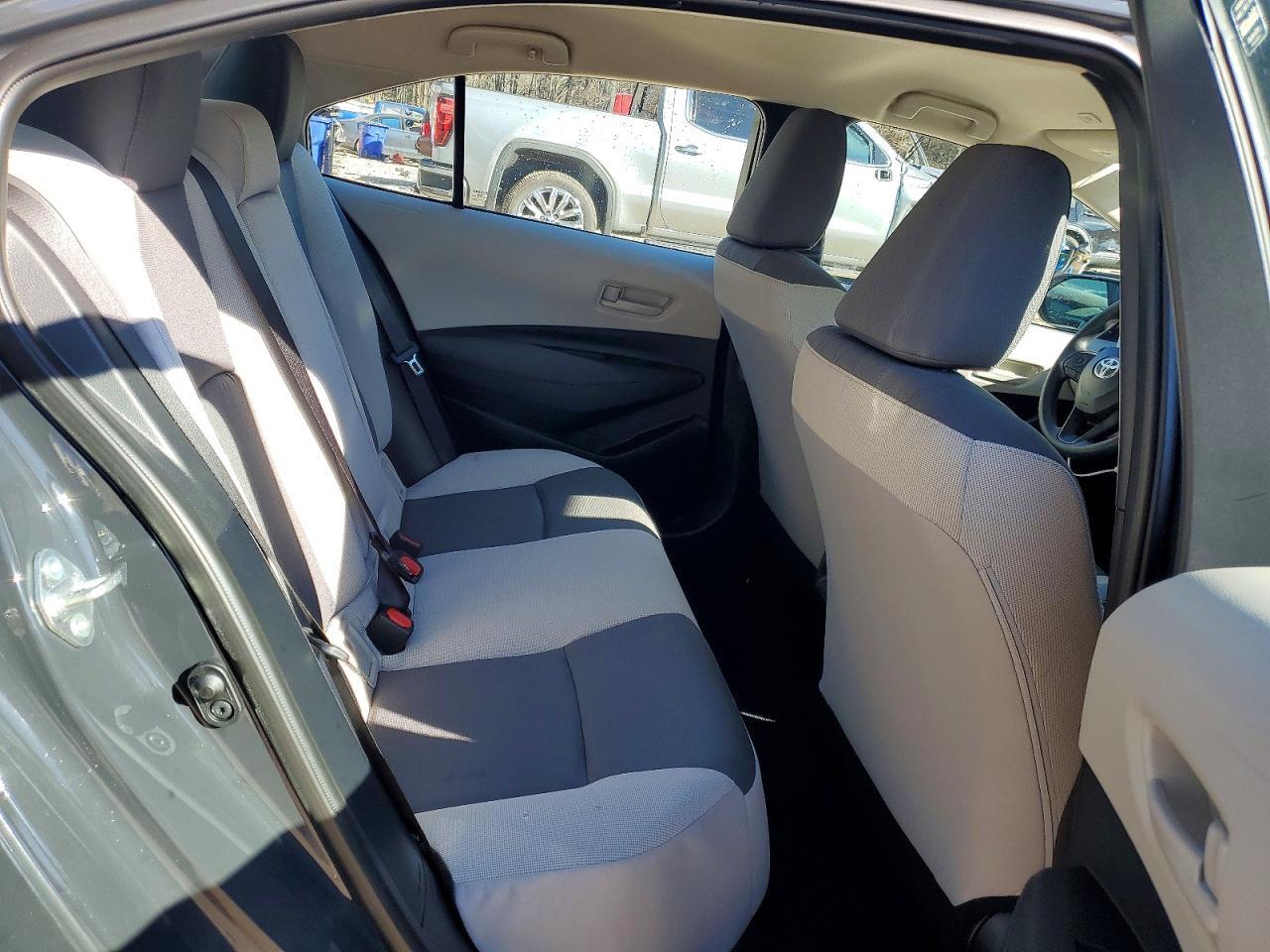 2025 TOYOTA COROLLA
