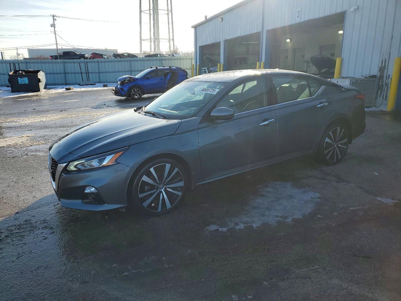 2019 NISSAN ALTIMA