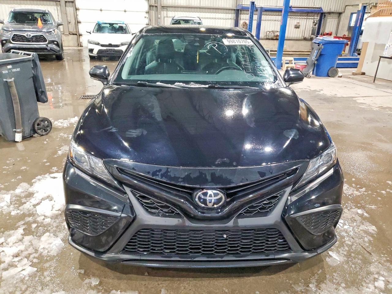 2022 TOYOTA CAMRY