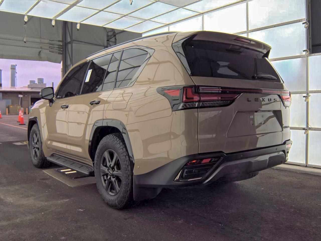 2025 LEXUS Lx