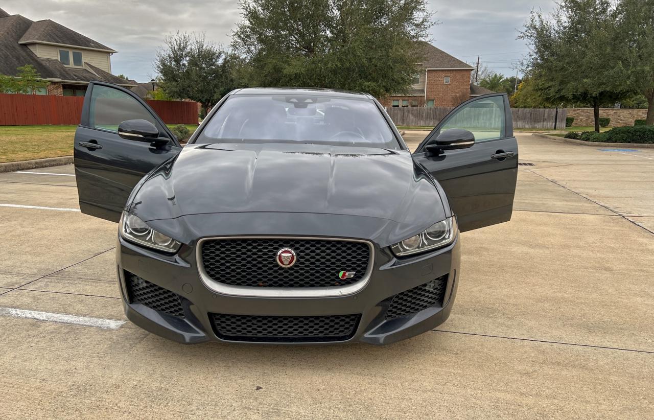2019 JAGUAR XE