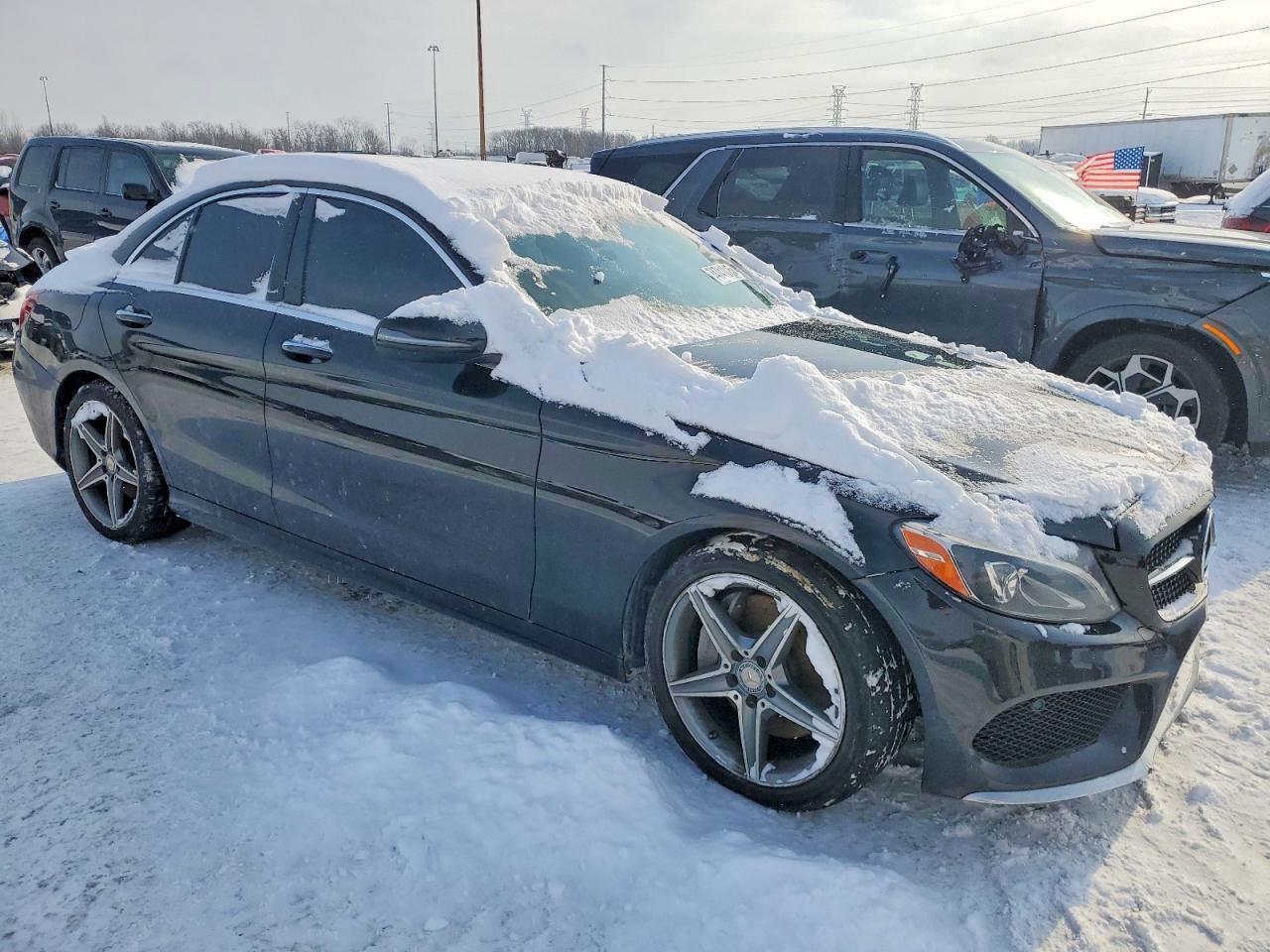 2016 MERCEDES-BENZ C-CLASS