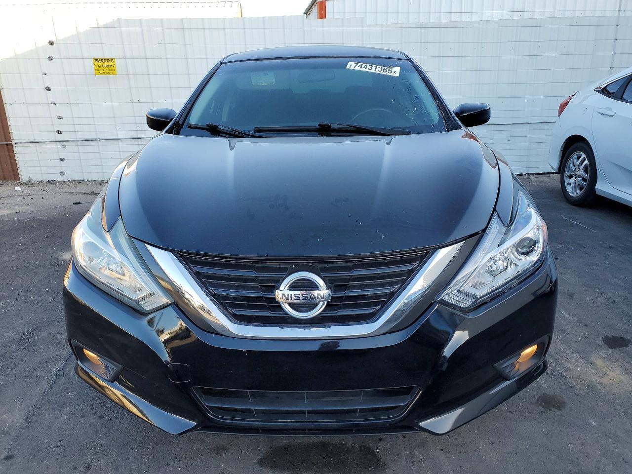 2017 NISSAN ALTIMA