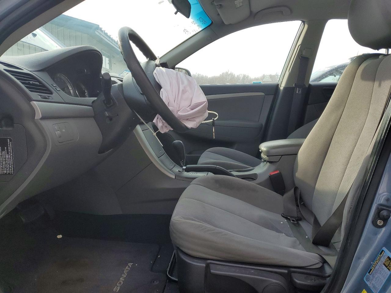 2010 HYUNDAI SONATA
