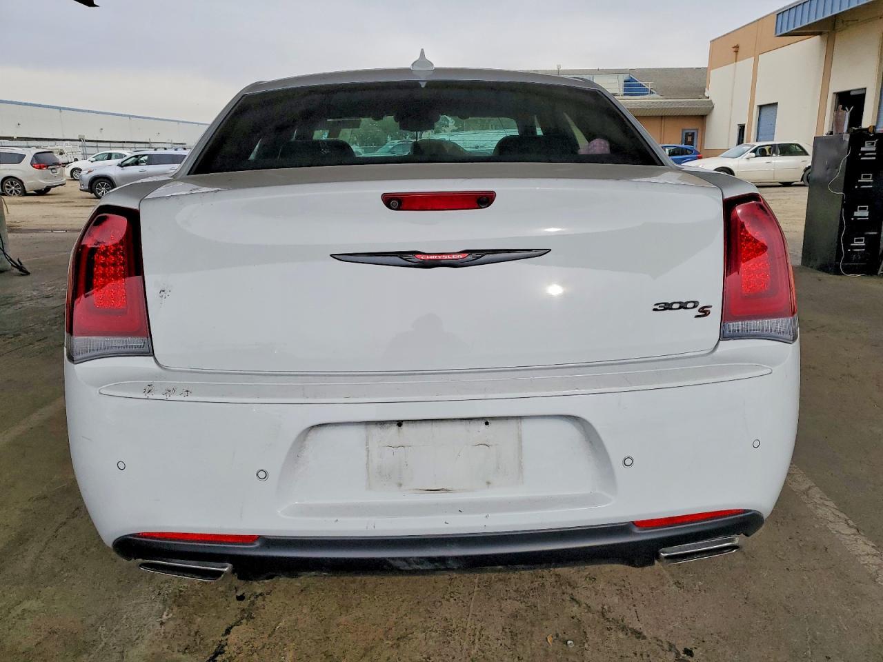 2022 CHRYSLER 300