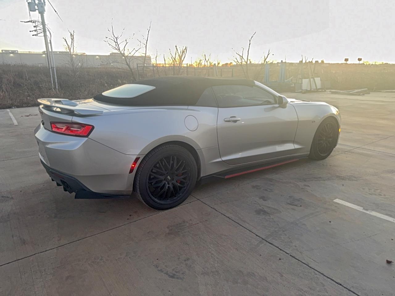 2017 CHEVROLET Camaro