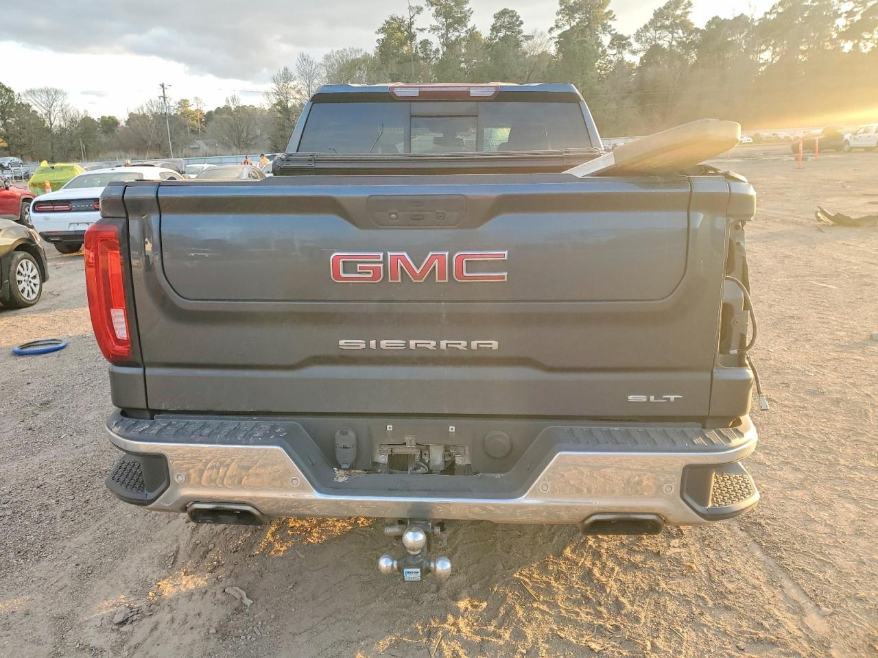 2020 GMC Sierra
