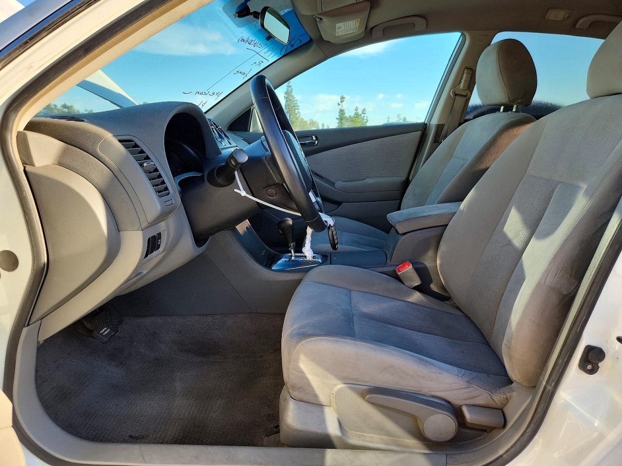 2010 NISSAN ALTIMA