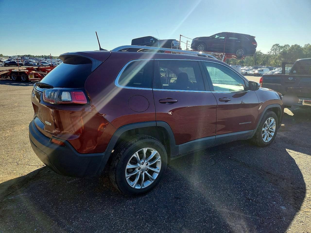 2019 JEEP CHEROKEE