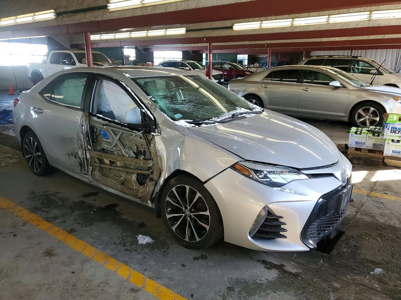 2018 TOYOTA COROLLA