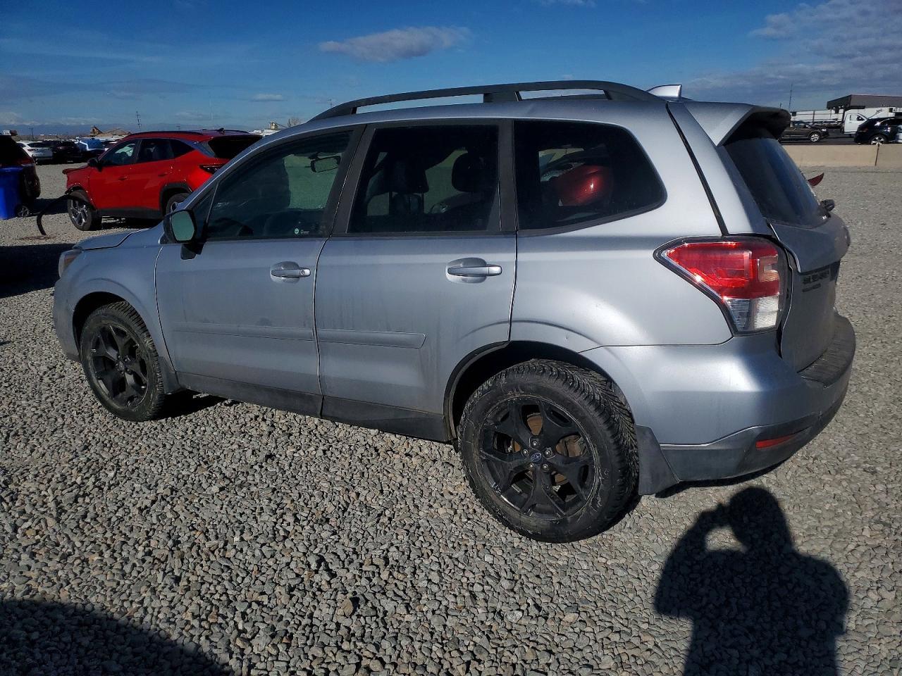 2018 SUBARU FORESTER