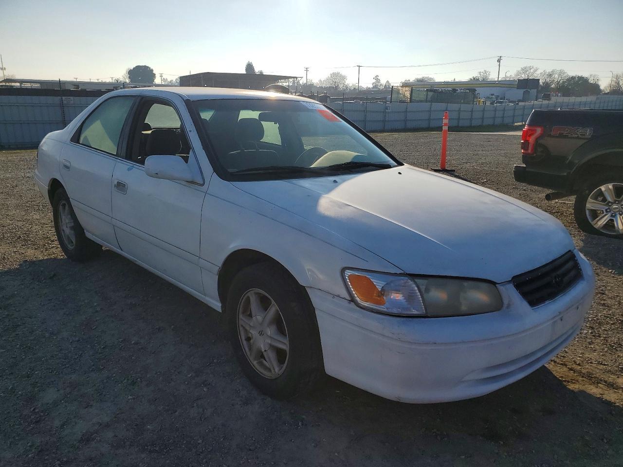 2001 TOYOTA CAMRY