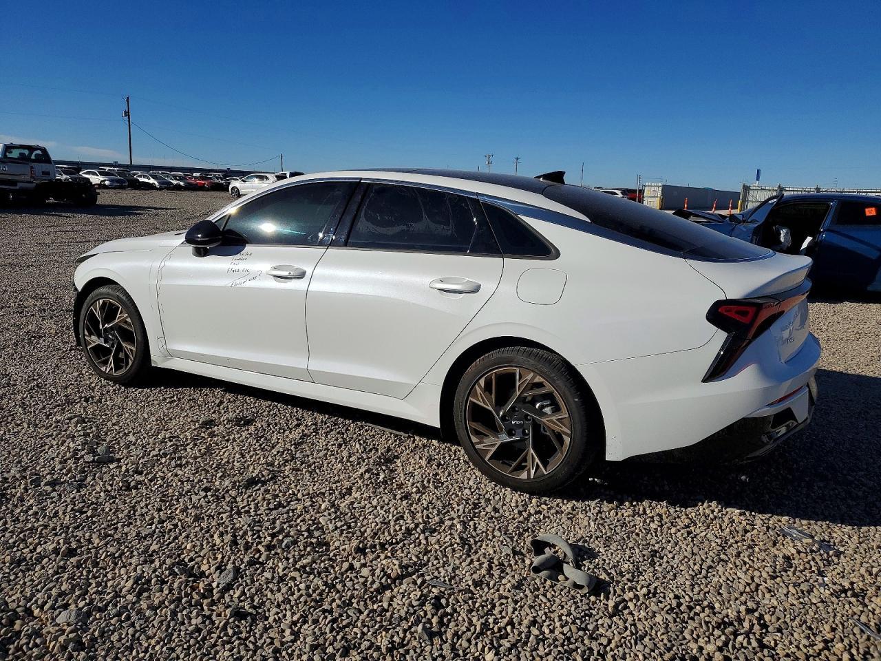 2025 KIA K5
