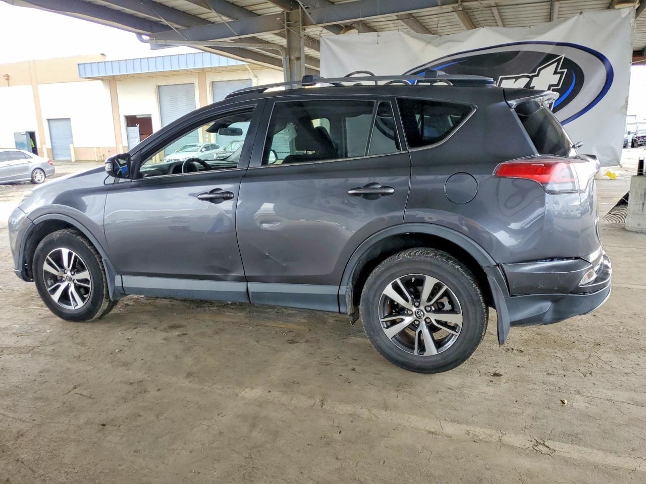 2017 TOYOTA RAV4