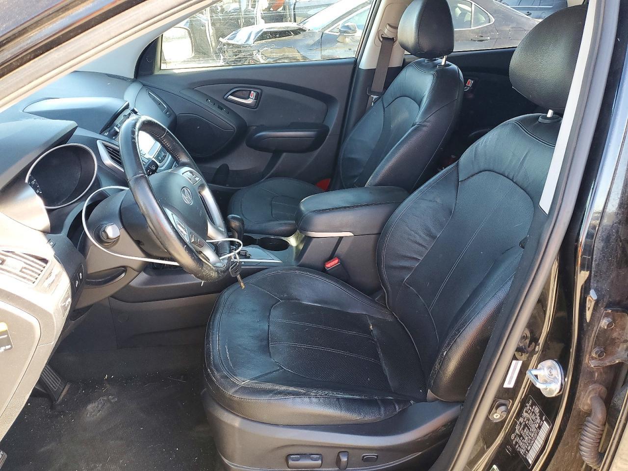 2012 HYUNDAI TUCSON