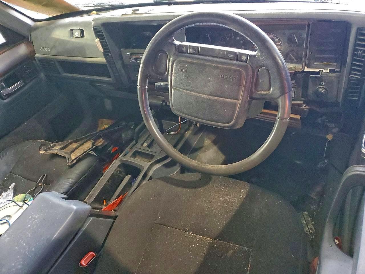 1995 JEEP CHEROKEE