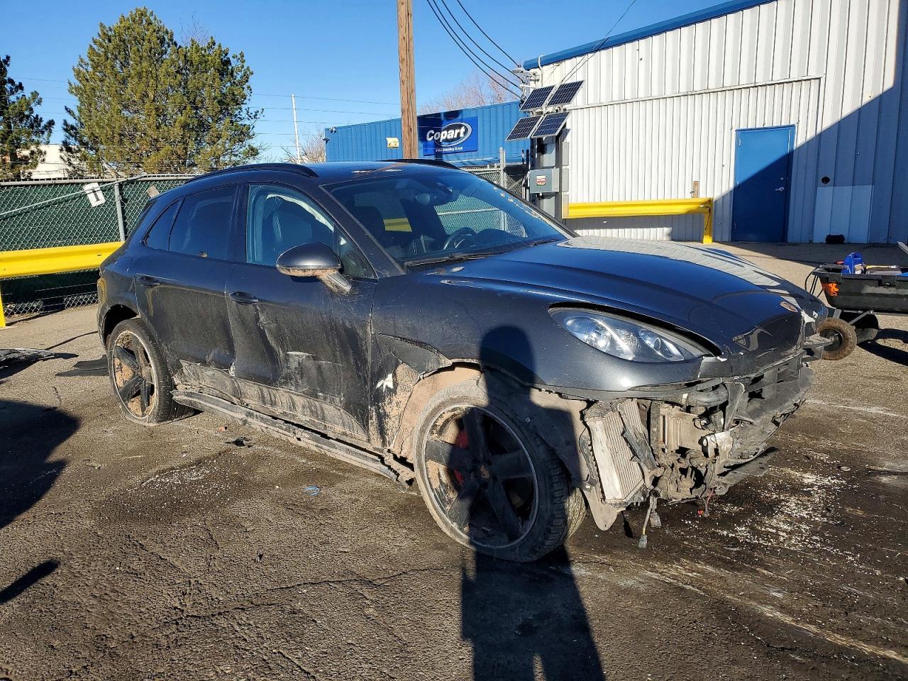 2018 PORSCHE Macan