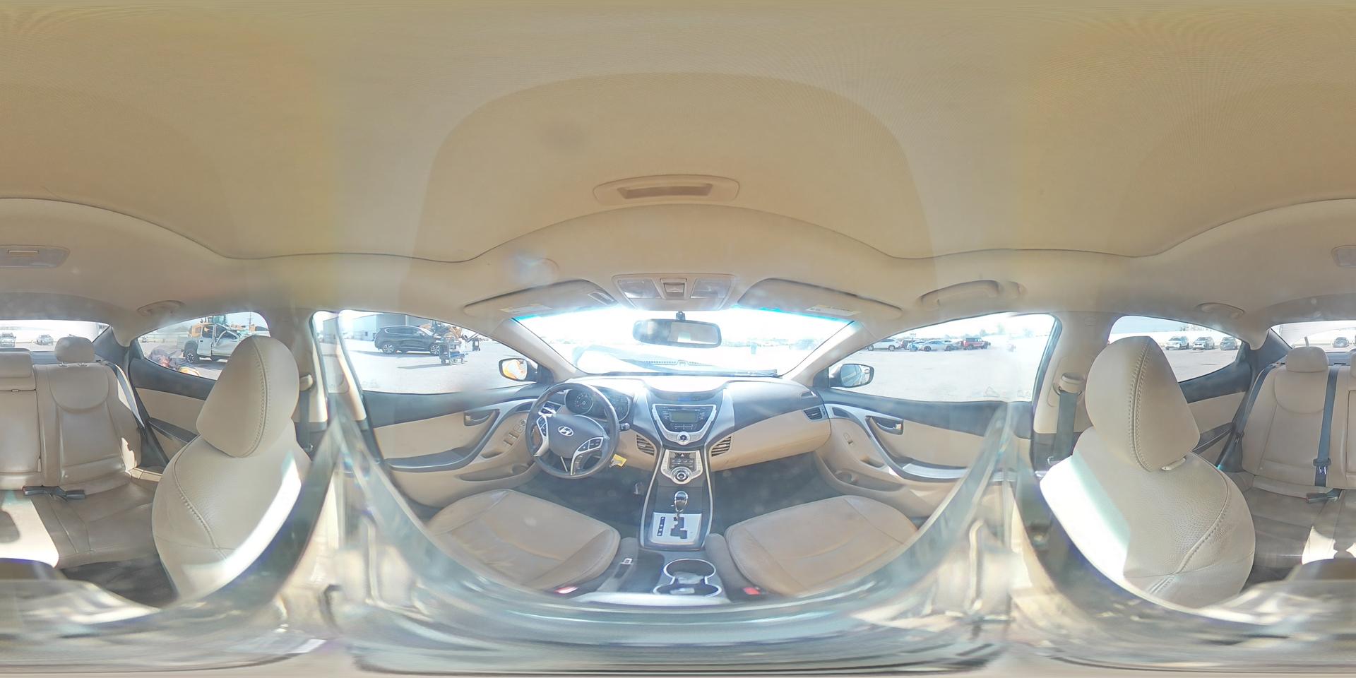 2011 HYUNDAI ELANTRA