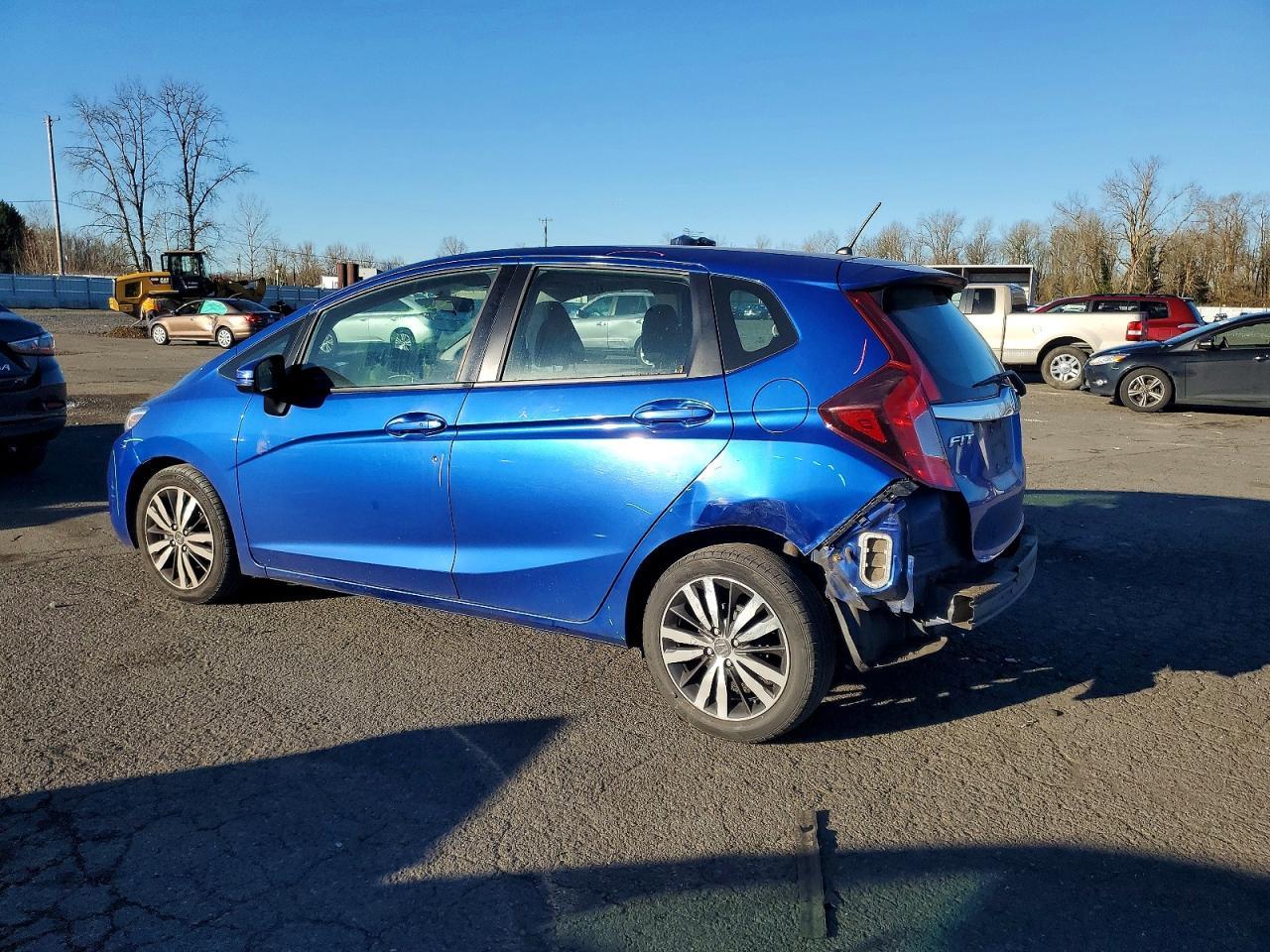 2015 HONDA FIT