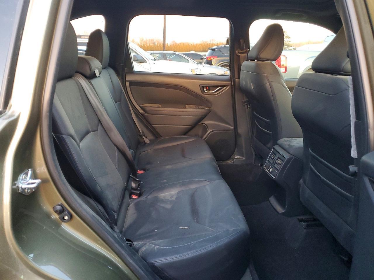 2025 SUBARU FORESTER