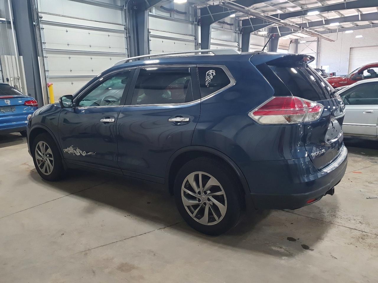 2015 NISSAN ROGUE