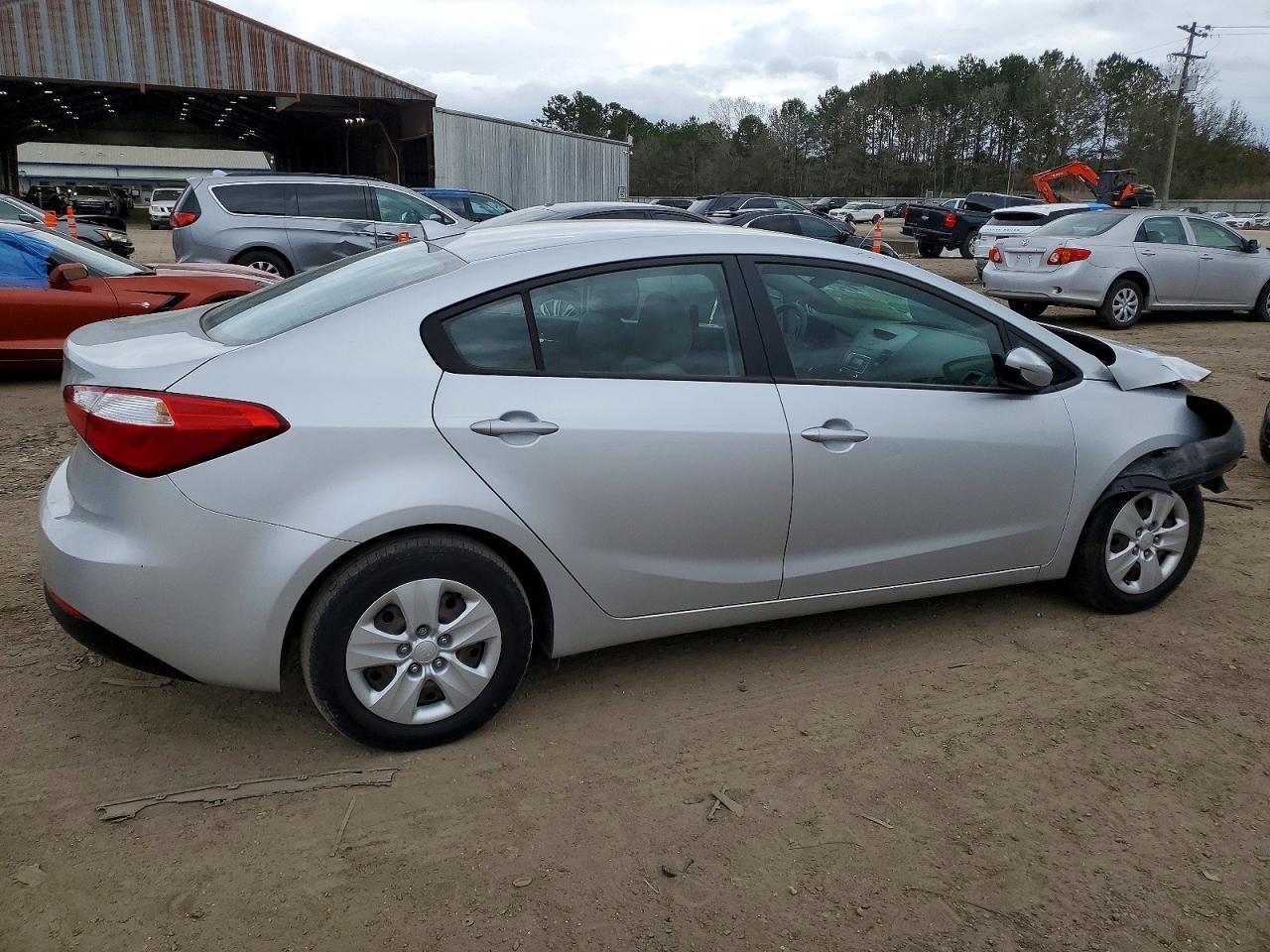 2016 KIA FORTE
