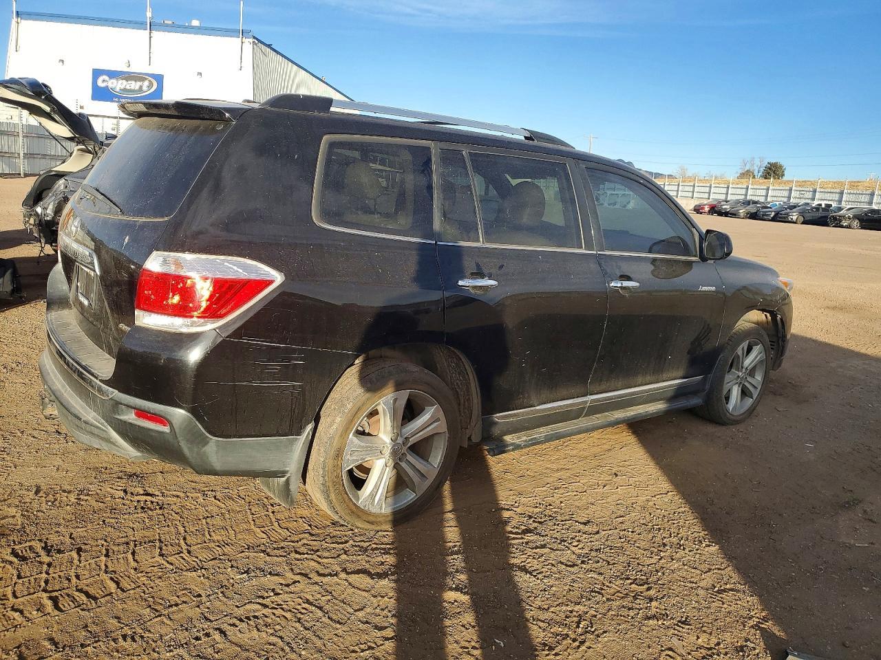 2013 TOYOTA HIGHLANDER
