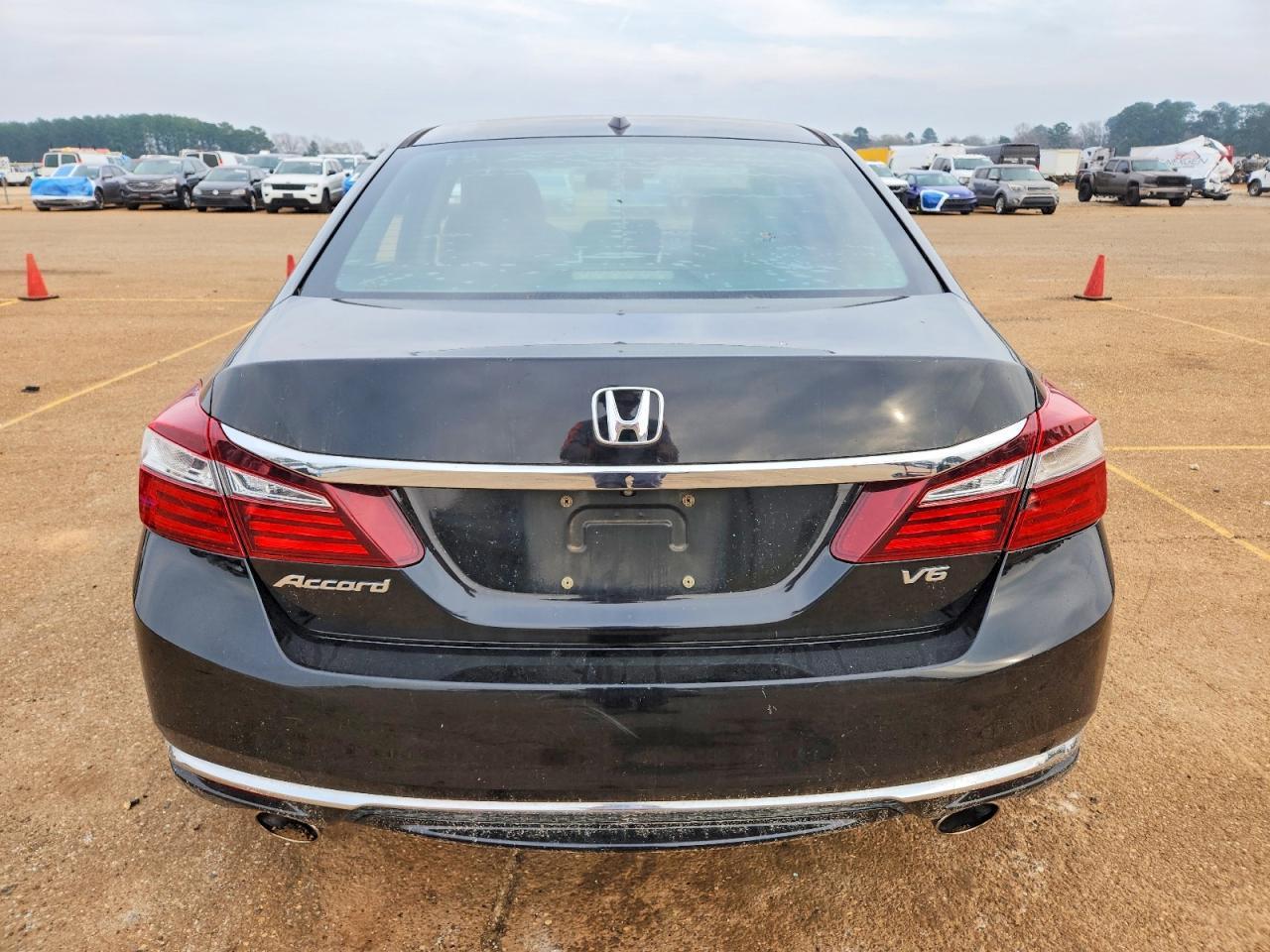 2016 HONDA ACCORD
