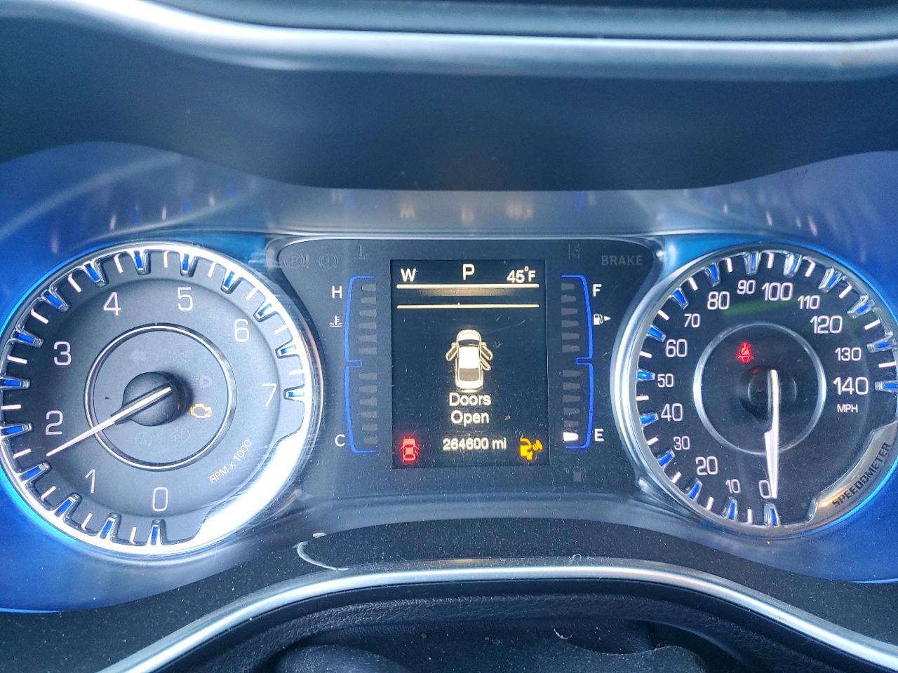 2017 CHRYSLER 200