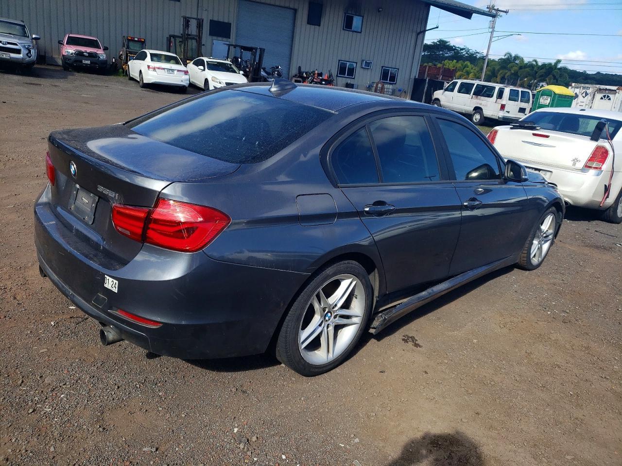 2013 BMW 3 SERIES