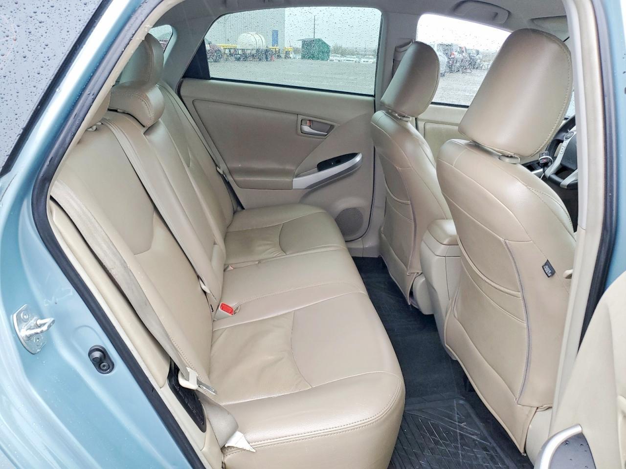 2014 TOYOTA PRIUS