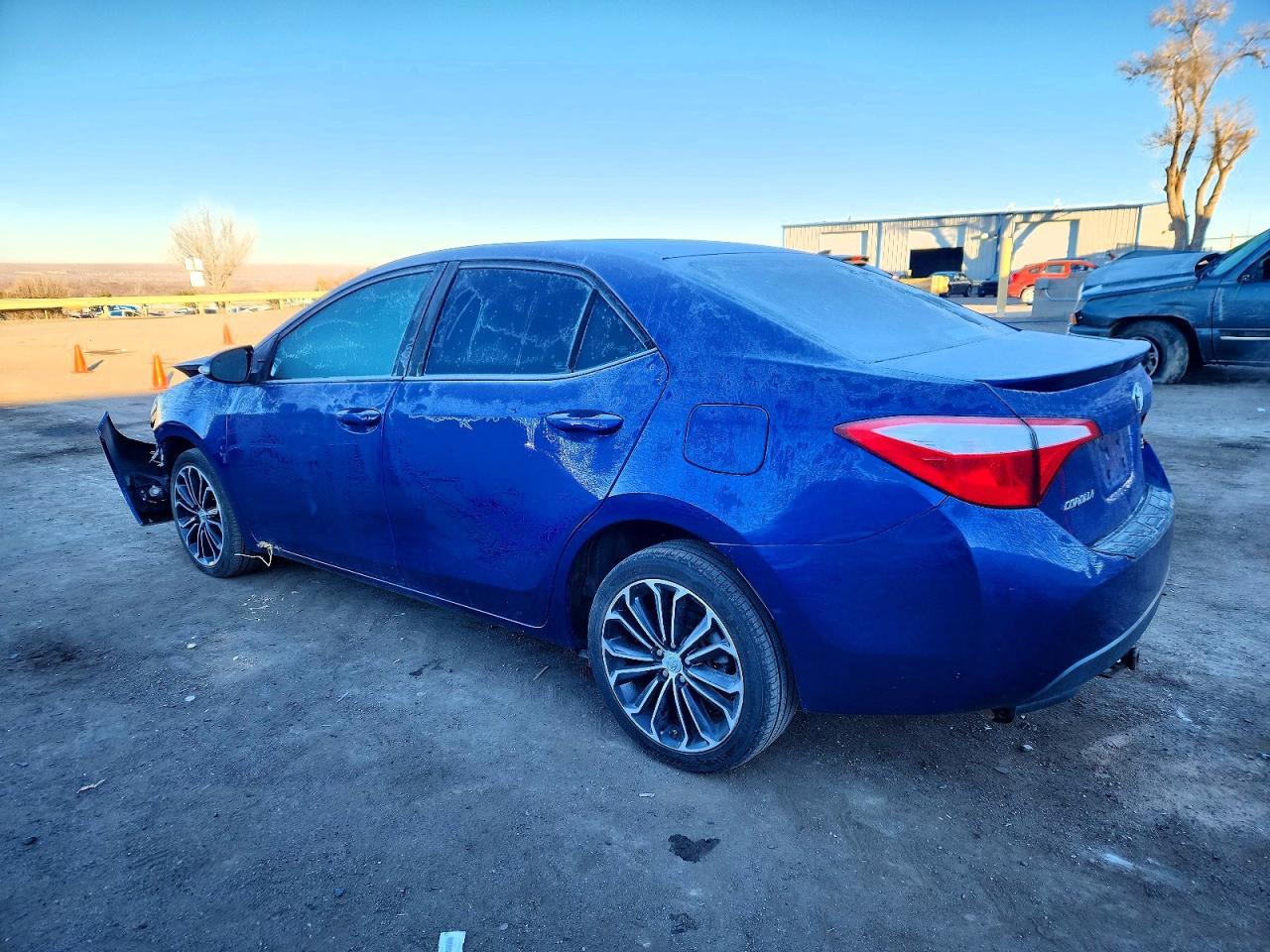2016 TOYOTA COROLLA