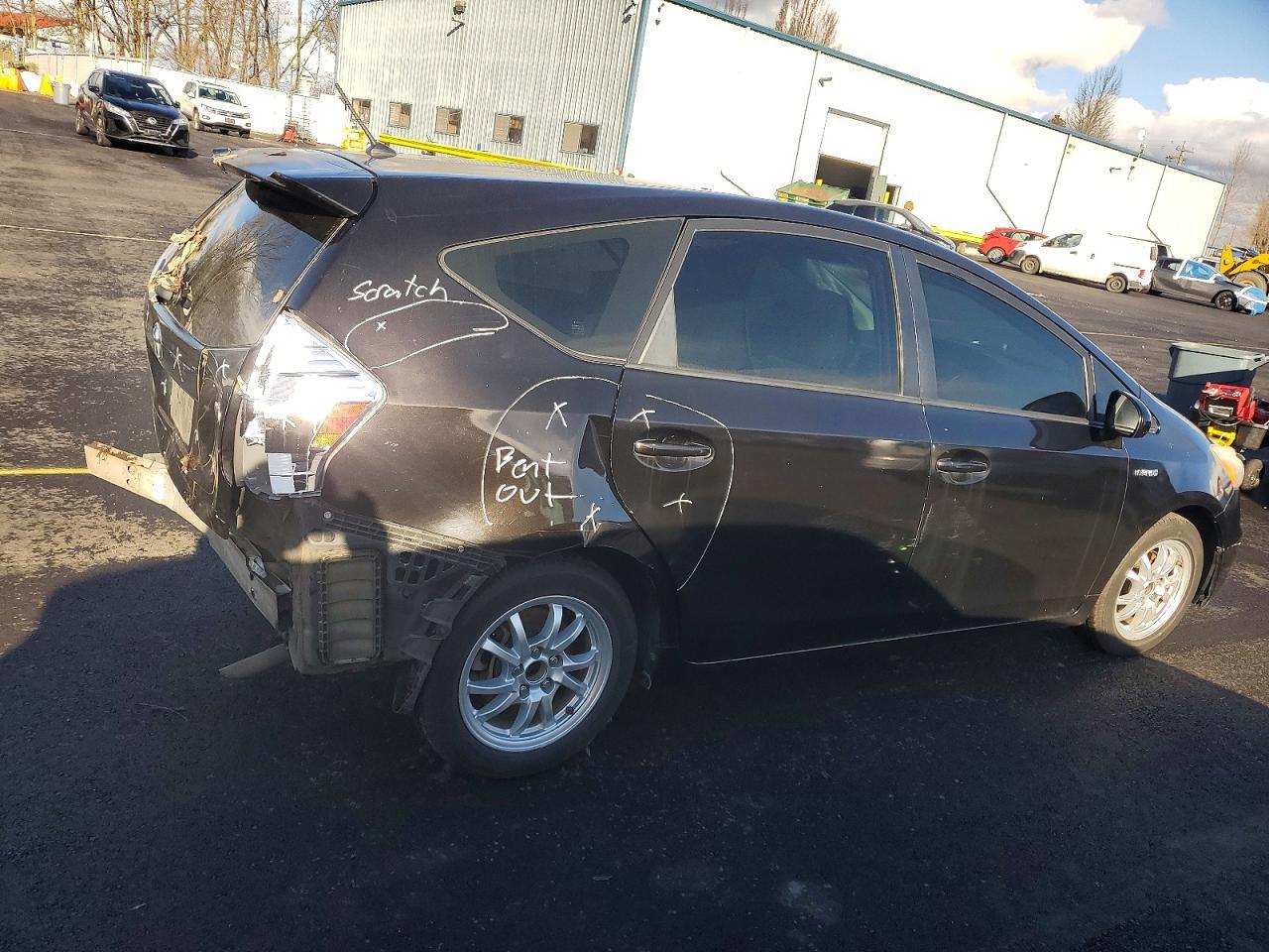 2014 TOYOTA PRIUS V