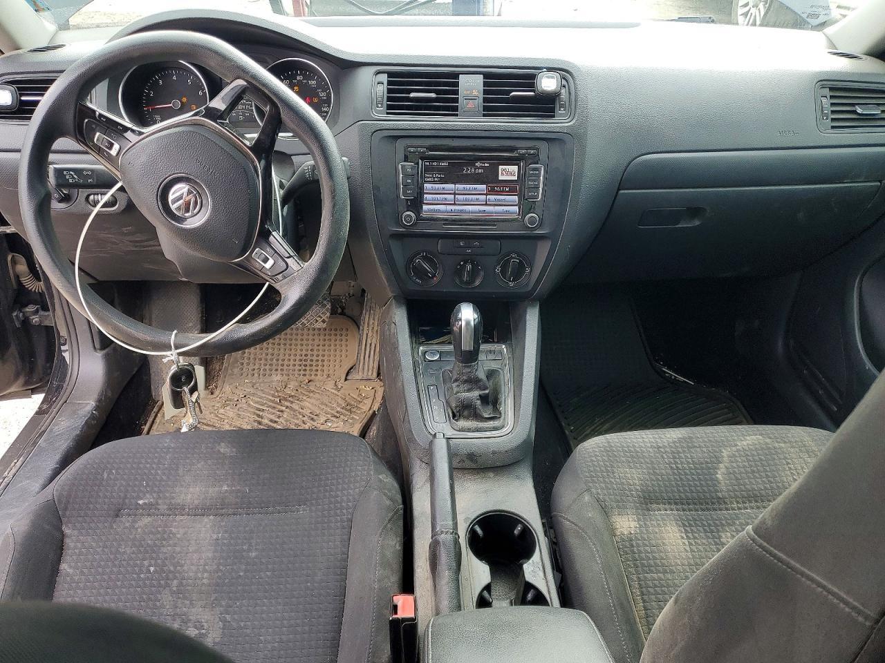 2015 VOLKSWAGEN JETTA