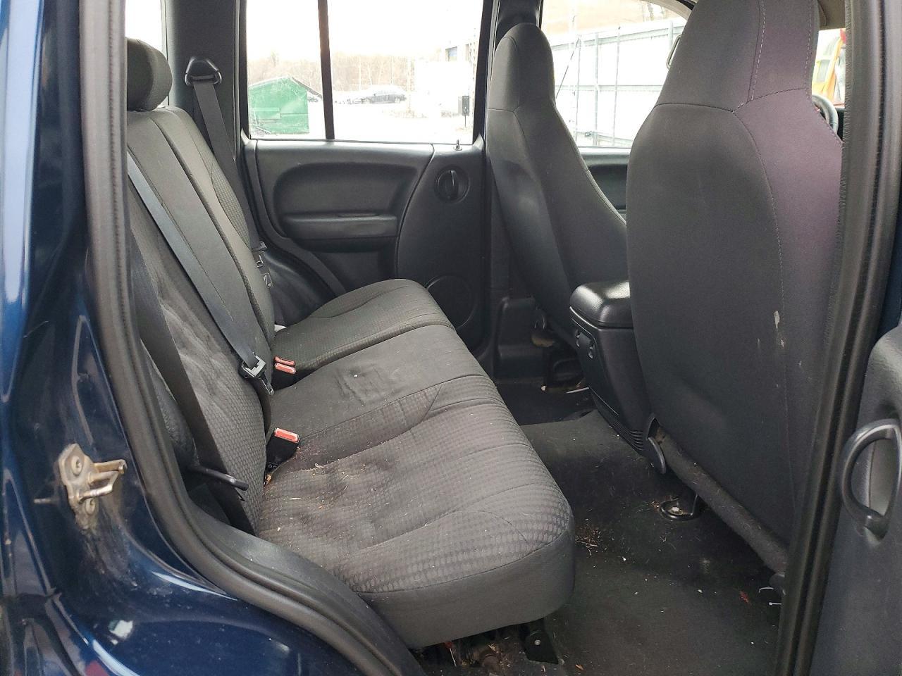 2003 JEEP Liberty