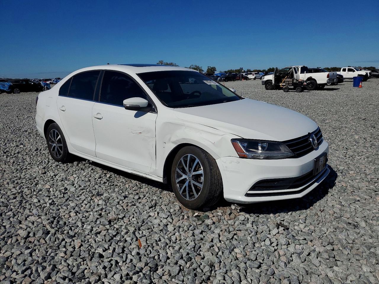 2017 VOLKSWAGEN JETTA